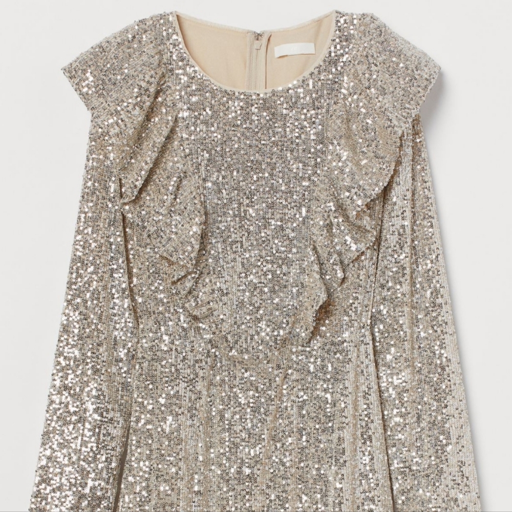 Flounce trim sequin dress
